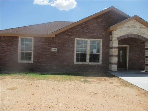 1212 E Oak Ave, Midland, TX 79705