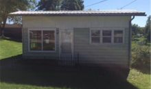 702 Guthrie St Adair, IA 50002