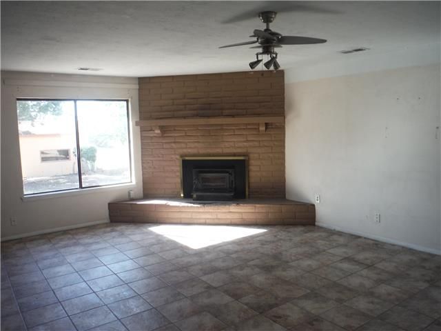 1720 Brenda Rd SE, Rio Rancho, NM 87124