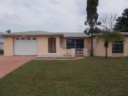 7701 Embassy Blvd, Port Richey, FL 34668