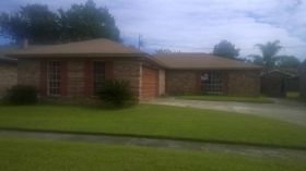 3004 Sherwood Dr, La Place, LA 70068