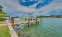 1520 BAY DR Miami Beach, FL 33141