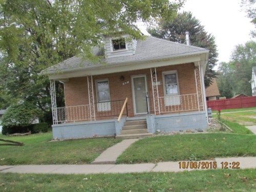 37 Floral Ave, Mount Clemens, MI 48043