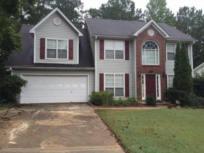 661 Simon Park Circle, Lawrenceville, GA 30045