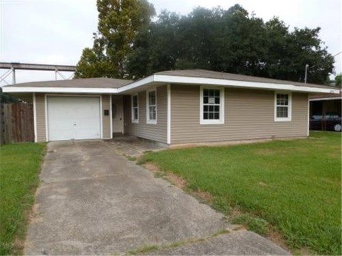 1000 Barnes St, Westwego, LA 70094