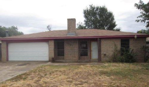 3207 S Hill St, Amarillo, TX 79103