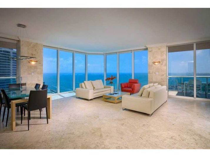 300 S POINTE DR # 3501, Miami Beach, FL 33139