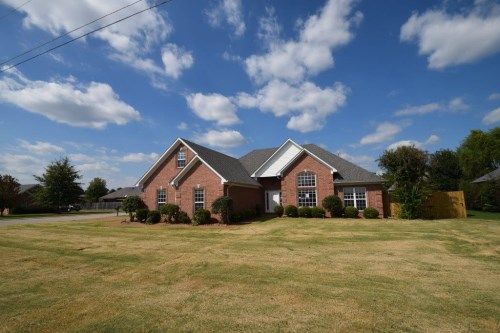 113 Ainsley Cv, Medina, TN 38355