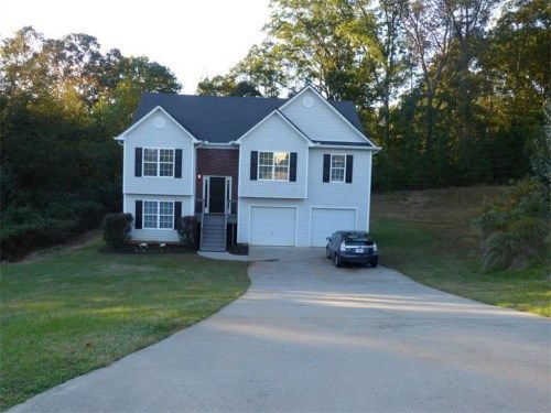 4384 Lock Ness Lane, Snellville, GA 30039