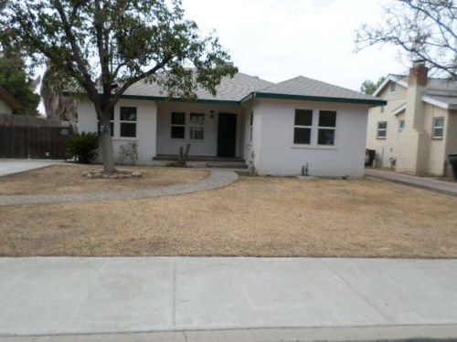 1024 Kaweah St, Hanford, CA 93230