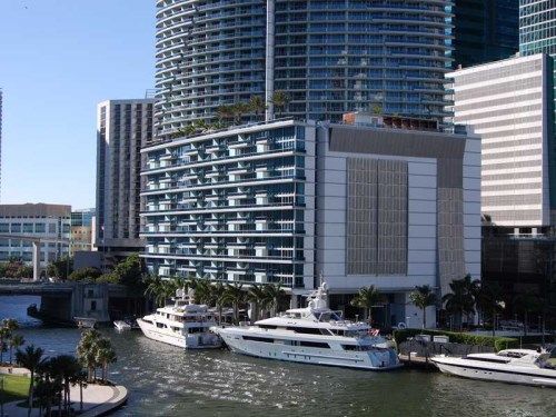 200 BISCAYNE BL # PH5304, Miami, FL 33131