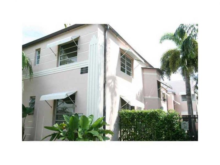 1535 MERIDIAN AV # 4, Miami Beach, FL 33139