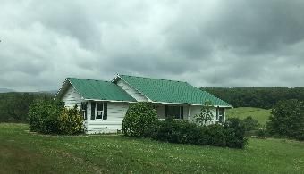 178 Loden Rd, Grandview, TN 37337