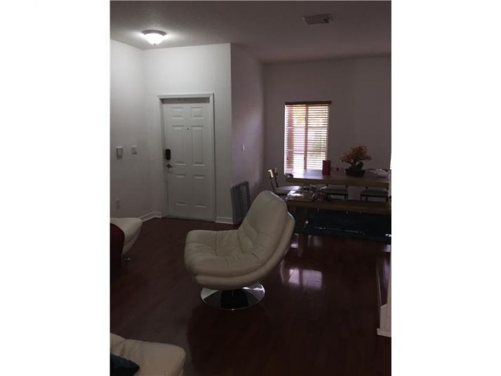 10850 NW 82 TERRACE # 8-5, Miami, FL 33178