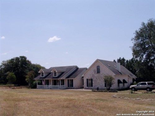 47 BLASCHKE RD, Comfort, TX 78013