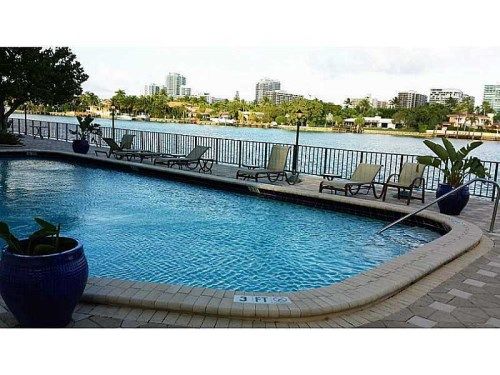 10101 E BAY HARBOR DR # 401, Miami Beach, FL 33154