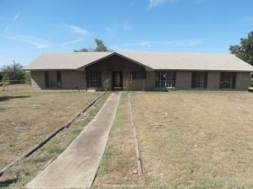 102 Windy Ln, Lorena, TX 76655