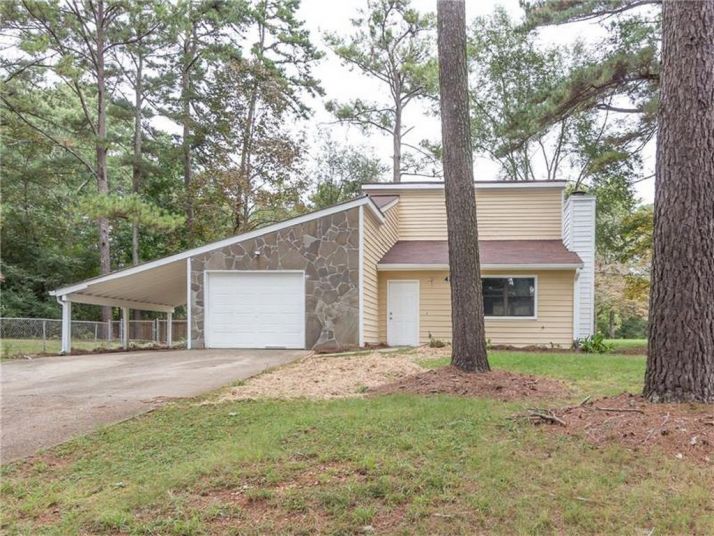 4242 Willow Ridge Road, Douglasville, GA 30135