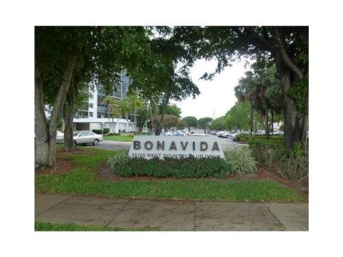 20100 W COUNTRY CLUB DR # 705, Miami, FL 33180