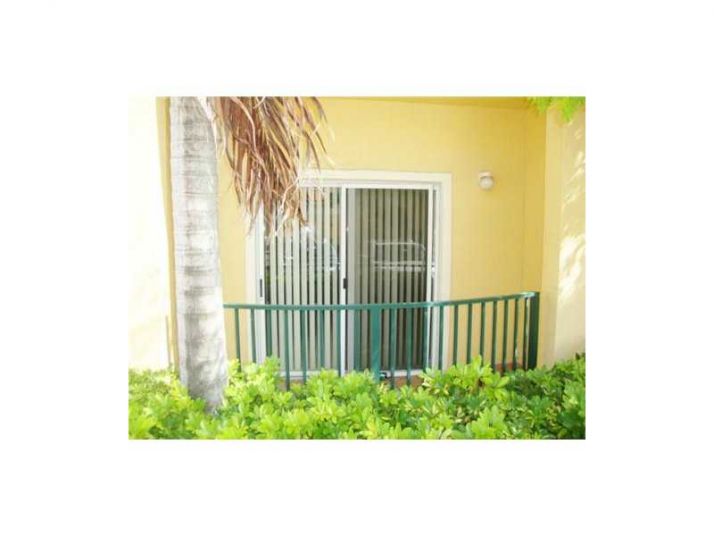 7260 NW 114 AV # 106-10, Miami, FL 33178