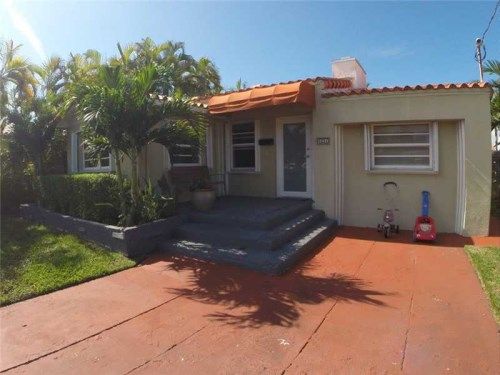 9224 DICKENS AV, Miami Beach, FL 33154