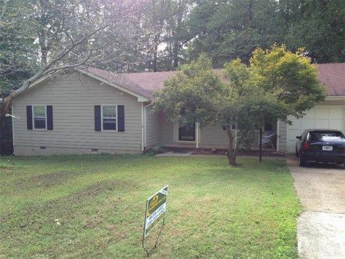 388 Summerville Drive, Lawrenceville, GA 30046