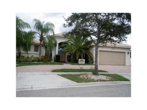 14095 NW 22 CT, Hollywood, FL 33028