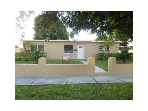 1120 E 6 CT, Hialeah, FL 33010