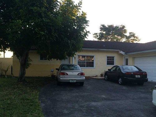 6440 NW 189 TERRACE, Hialeah, FL 33015