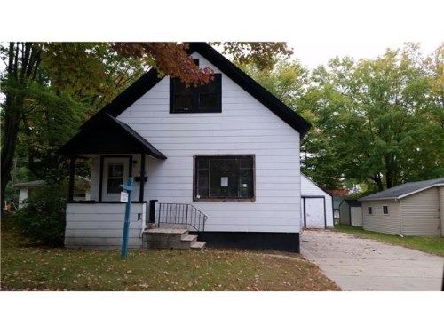 936 S Bartlett St, Shawano, WI 54166