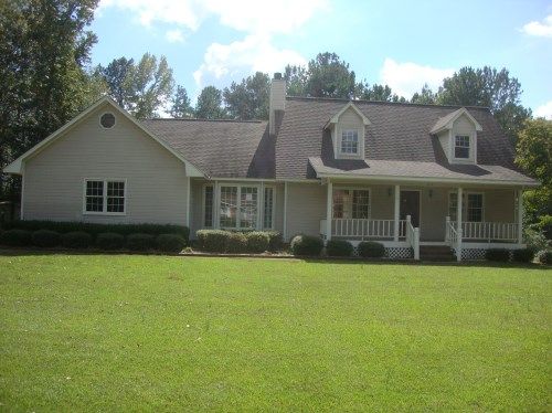 1012 Ponderosa Ln, Alexander City, AL 35010