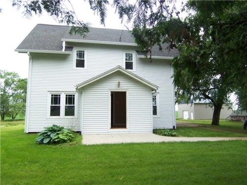 1405 Franklin St, Ackley, IA 50601