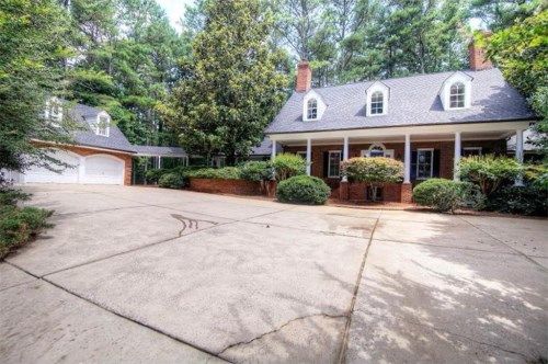 560 Tullamore Way, Alpharetta, GA 30004