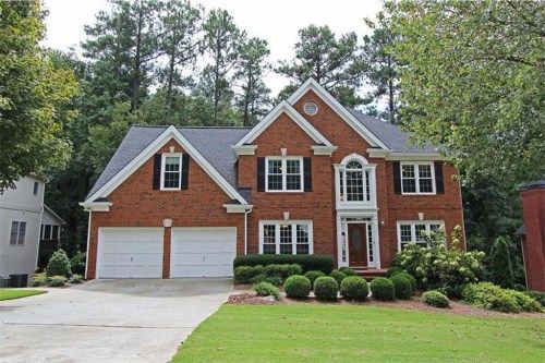 2060 Walnut Creek Crossing, Alpharetta, GA 30005