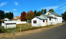 303 6th St Amity, OR 97101