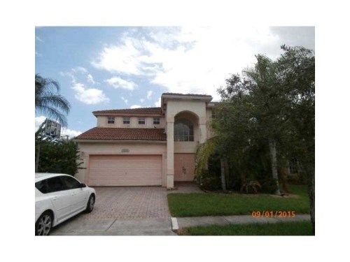 14218 NW 18 MNR, Hollywood, FL 33028