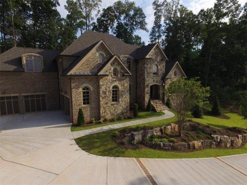 775 Foxhollow Run, Alpharetta, GA 30004