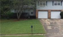 645 Hearon Dr Stone Mountain, GA 30088