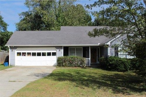 1655 Round Road, Grayson, GA 30017