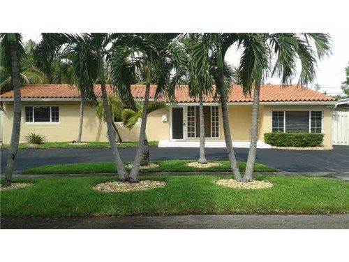 7330 W 14 AV, Hialeah, FL 33014