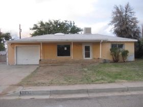 9029 Phoenix Avenue NE, Albuquerque, NM 87112