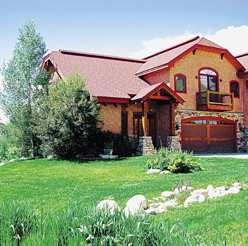 2037 Steamboat Blvd, Steamboat Springs, CO 80487