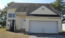 18 Robinson Cir Seaford, DE 19973