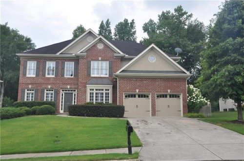 4245 Riverglen Circle, Suwanee, GA 30024