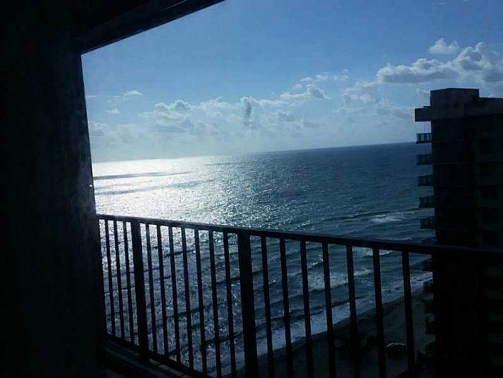 2301 OCEAN # 1707, Hollywood, FL 33019