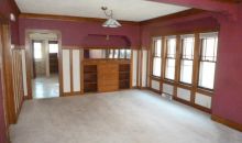 2832 S 15th Pl Milwaukee, WI 53215