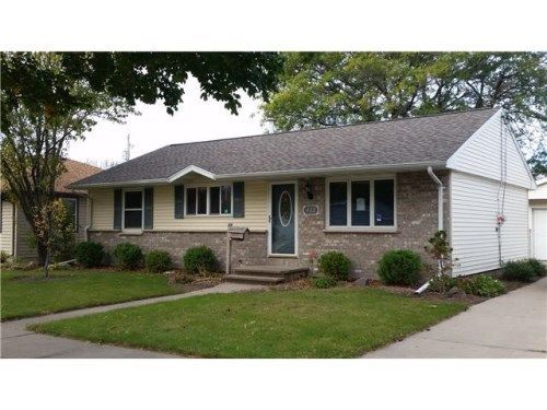 412 S Harriet St, Kimberly, WI 54136