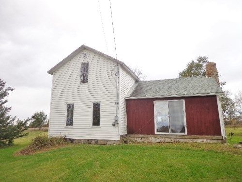 8758 S Jerome Road, Perrinton, MI 48871