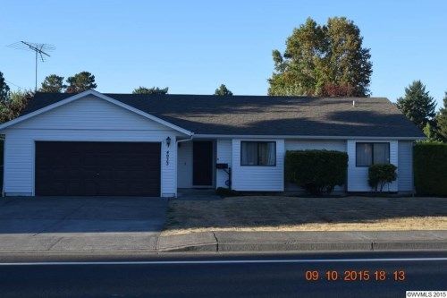 4933 Swegle Rd, Salem, OR 97301