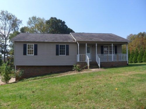 7471 Mcgee Rd, Rural Hall, NC 27045